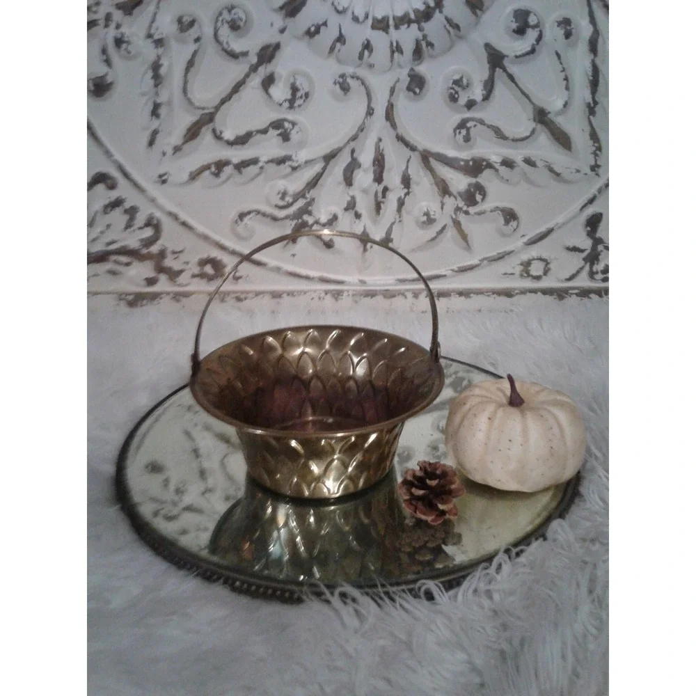 Vintage brass basket/ bowl